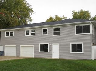 8204 Southfield St, Portage, MI 49002