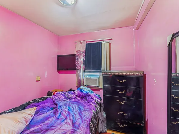 194-31 114th Road image 10 of 16