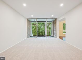 Chelsea Wood Condo, Greenbelt, MD 20770