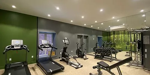 Rented by Loom Capital Group Inc.