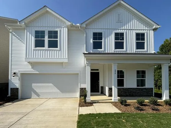 644 Morning Light Dr, Angier, NC 27501