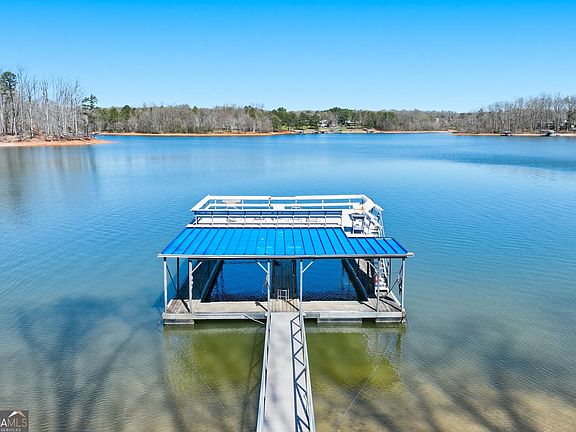 2nd image of 3120 Lake Ranch Cir