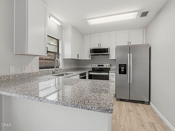 3rd image of 2405 Minnesota Ave