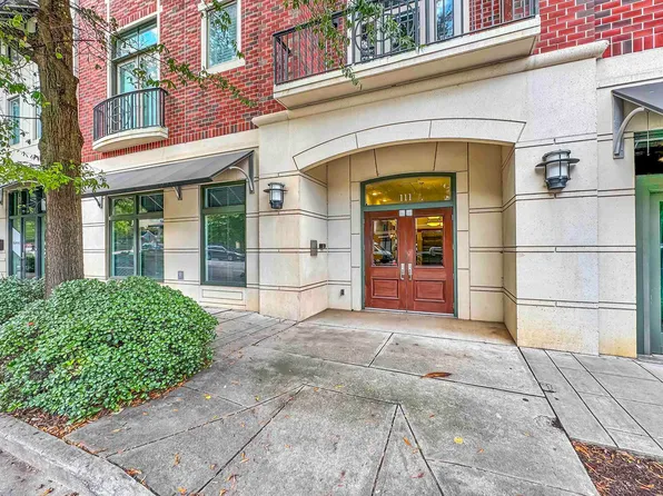 111 E McBee Ave Unit 302, Greenville, SC 29601