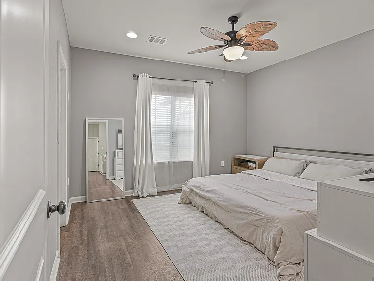 25367 Black Lake Ave — Photo 8