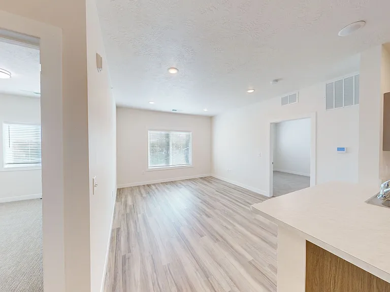 1720 Morningside Ave — Photo 25