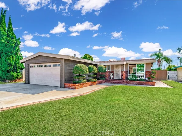 14806 S Raymond Ave, Gardena, CA 90247