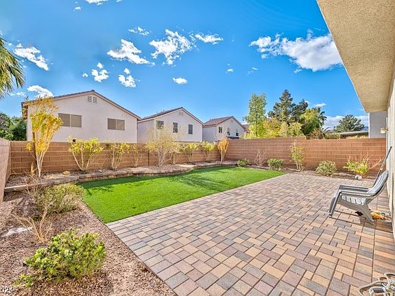 2nd image of 9469 Green Vineyard Ave