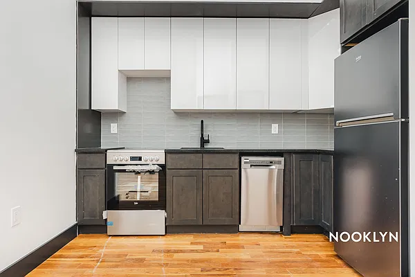 Rented by Nooklyn NYC LLC | media 5