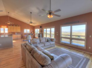 655 Lake View Rd, Westcliffe, CO 81252