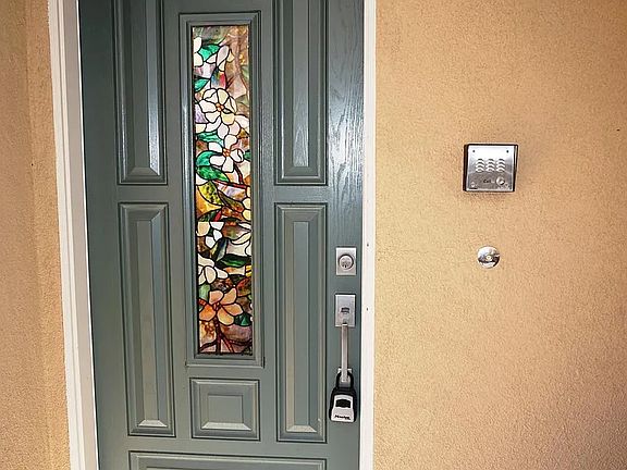 2nd image of 8825 Cuyamaca St