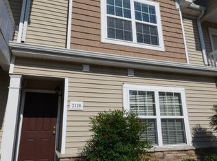 2120 Debonair Ln, Murfreesboro, TN 37128