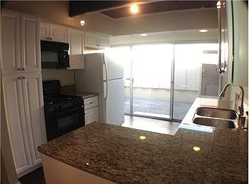 5th image of 4040 Grand View Blvd Unit 40