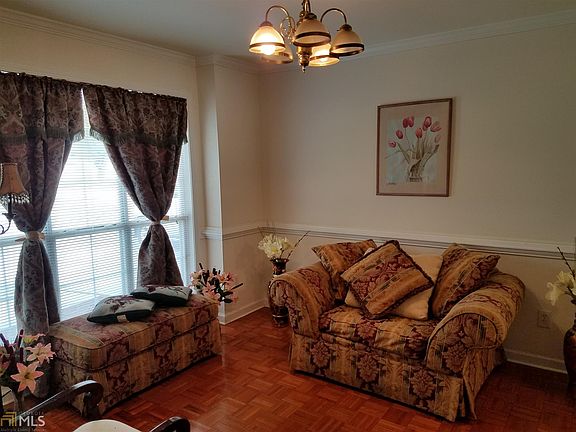 5th image of 1607 Manchester Dr SW