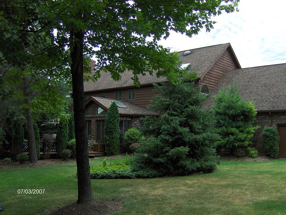 2nd image of 6625 Rockledge Dr