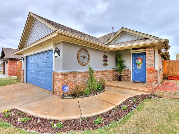 2nd image of 9308 Tara Plantation Dr