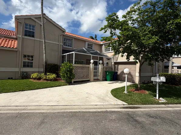 11045 Neptune Dr, Cooper City, FL 33026