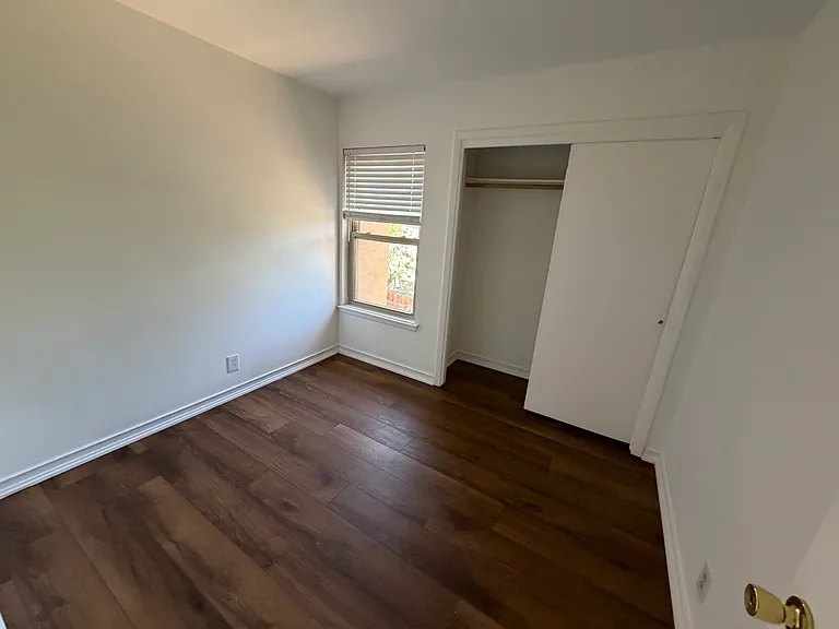 2501 Chelwood Park Blvd NE #D — Photo 2