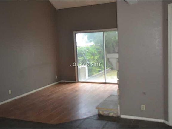 4th image of 4008 Grasmere Ave