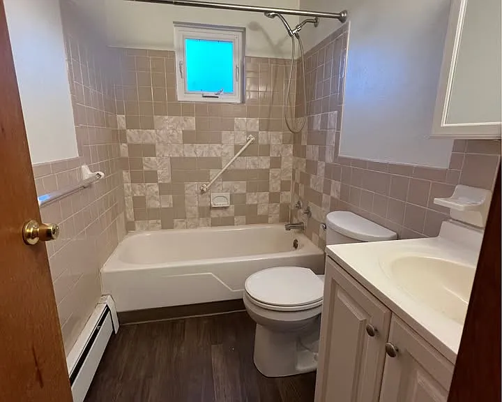 4 Sanford St #5 — Photo 2