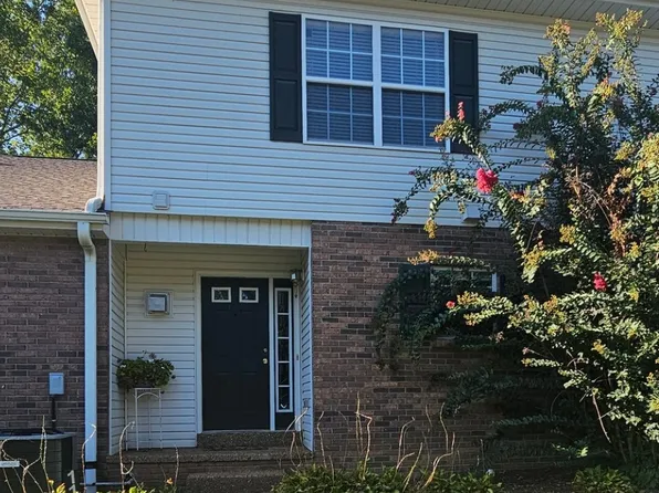 111 Eastdale Ln, Dickson, TN 37055