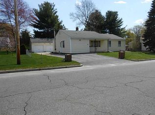 339 Knollwood Dr, Woonsocket, RI 02895