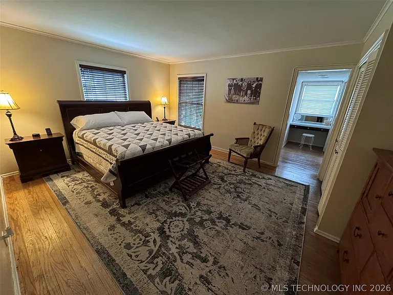 1525 Hillcrest Dr — Photo 17