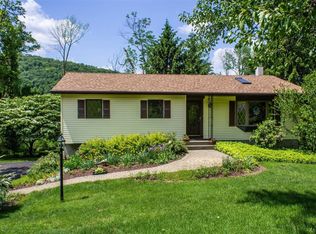 11 Patti Pl, Hopewell Junction, NY 12533