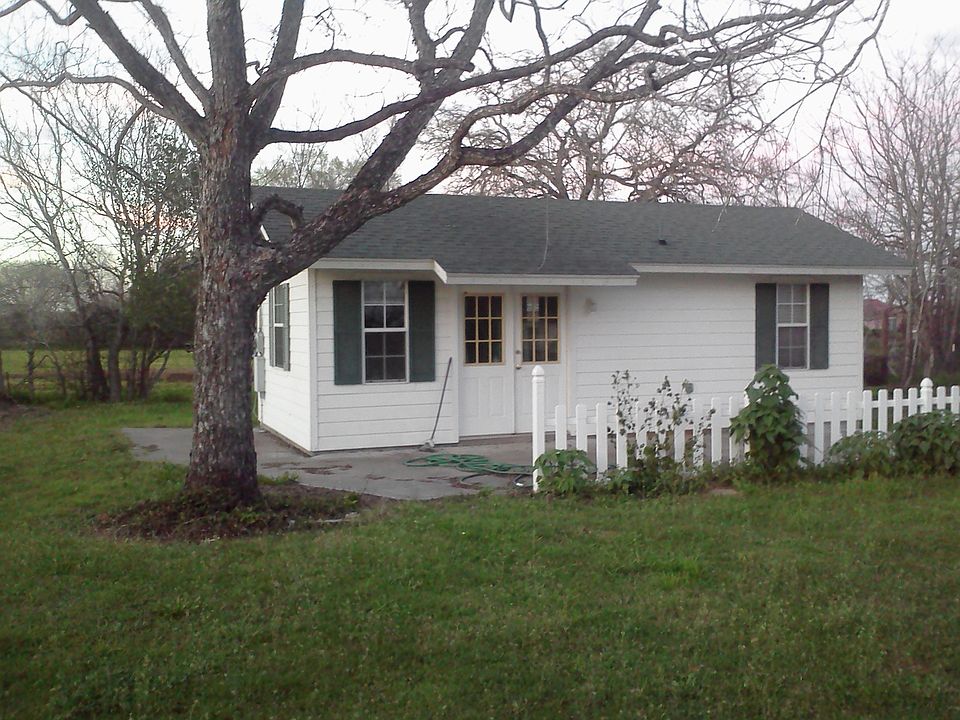 1st image of 404 4th Ave #1-77