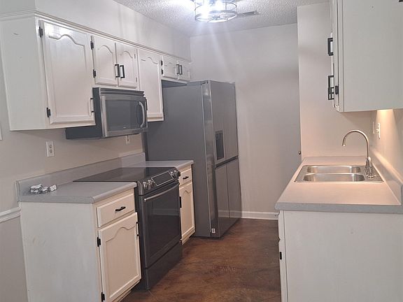 4th image of 6287 Barwick Dr