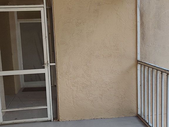 4th image of 627 Dory Ln Unit 202