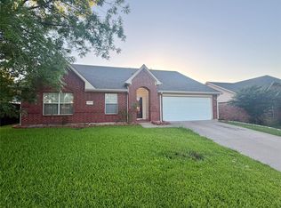 1201 Cumberland Ct, Forney, TX 75126