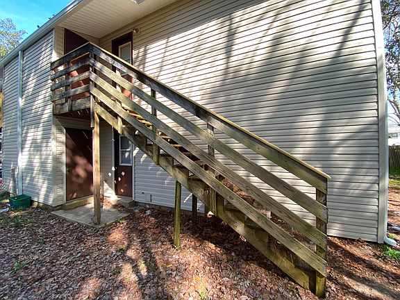 2nd image of 508 Landview Dr #A