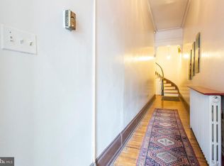 1728 Pine St APT 3R, Philadelphia, PA 19103