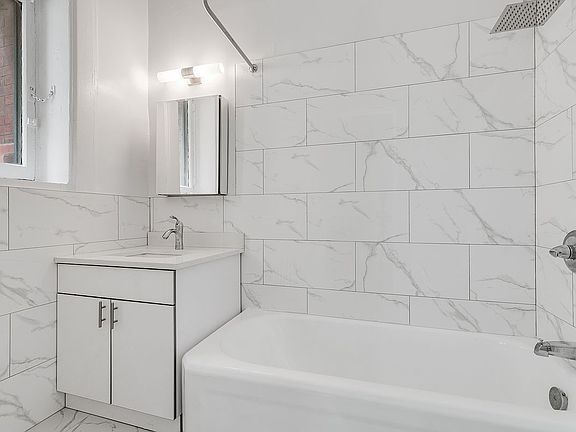 4th image of 284 5th Ave #3D