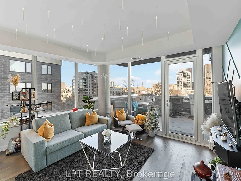 111 Champagne Ave S #307 — Photo 17