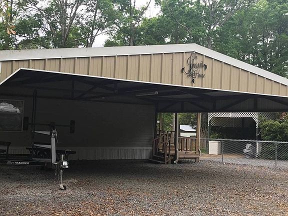 2nd image of 244 Hideaway Dr