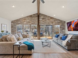501 Camelot Dr, Camdenton, MO 65020