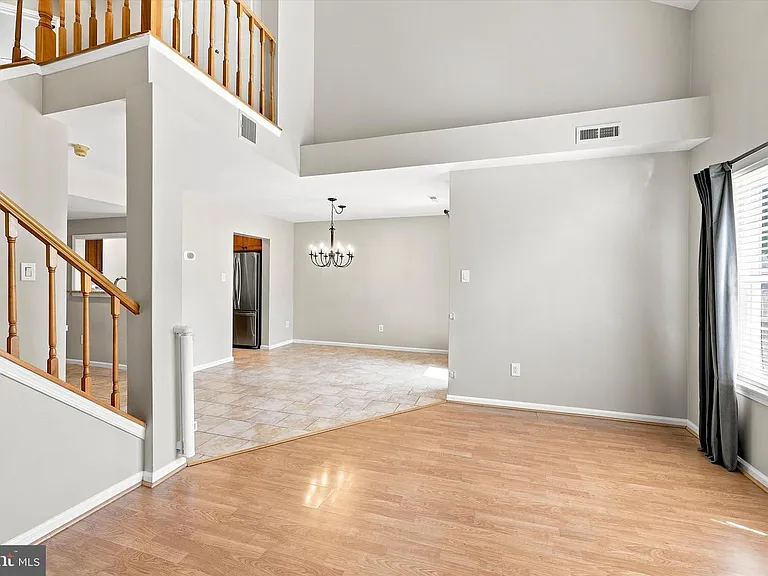 57 Parkview Way — Photo 6