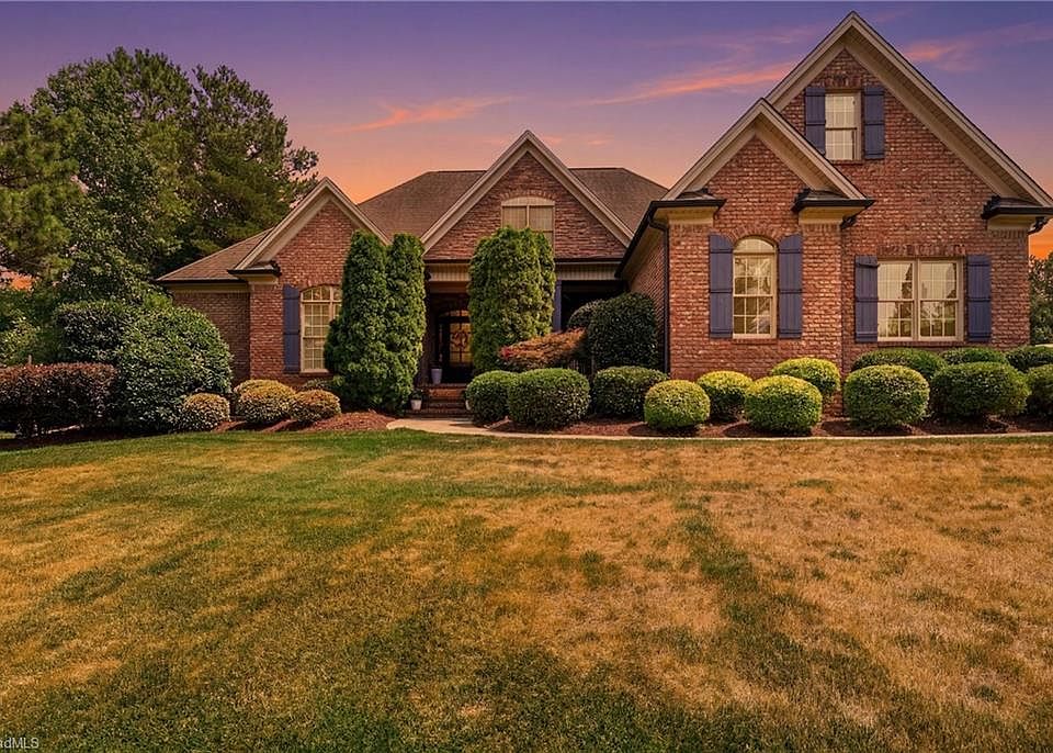 1st image of 8125 Riesling Dr