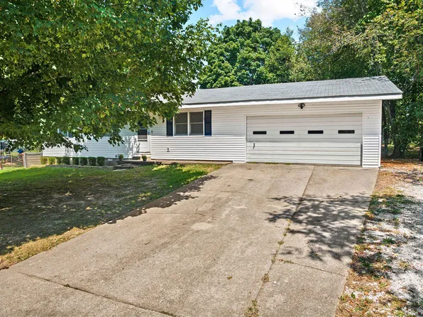 5308 Sunset Dr, Harrison, AR 72601