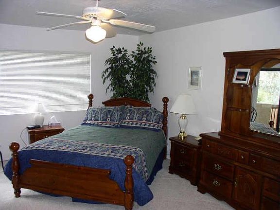 4th image of 3031 N CIVIC CENTER Place #328