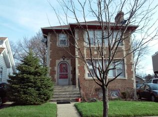 1504 W Cornelia Ave, Waukegan, IL 60085