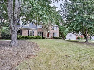 3867 Laurel Crest Dr, Snellville, GA