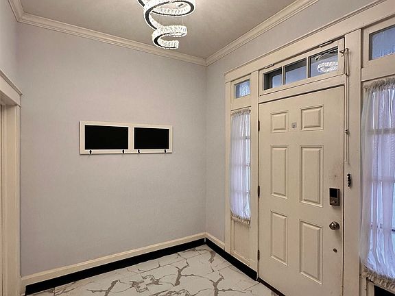 2nd image of 868 Bellemeade Ave