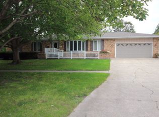 1214 Main St, Manson, IA 50563