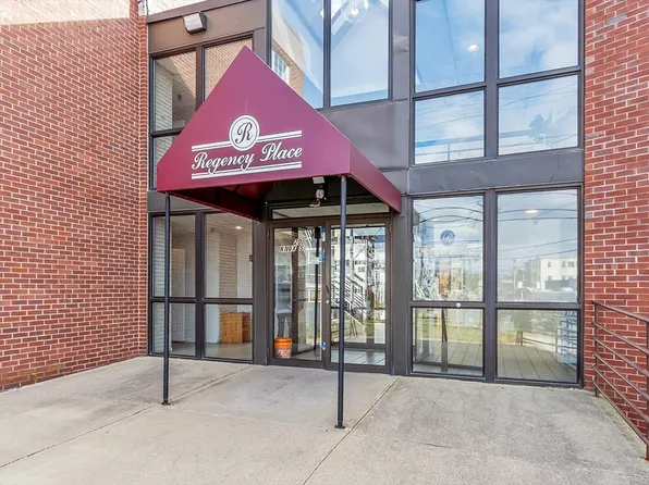 20 Knox St APT 43, Lawrence, MA 01841