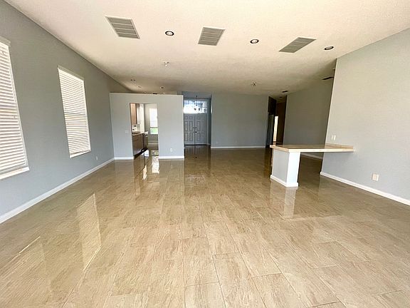 4th image of 2899 SW Brighton Way