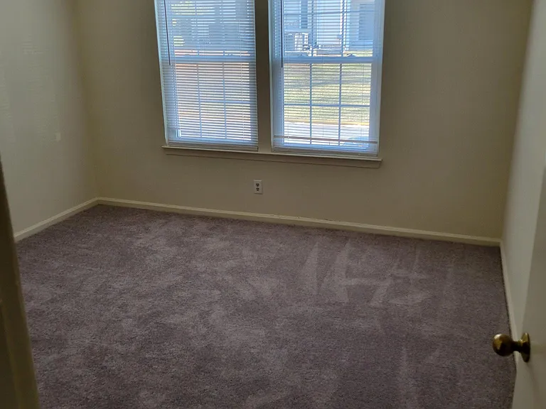 1 Pickering Ct #102 — Photo 1