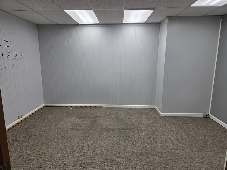 113 N Washington St — Photo 5